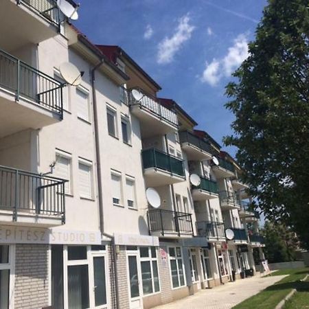 Rehab Apartment Хевиз Экстерьер фото