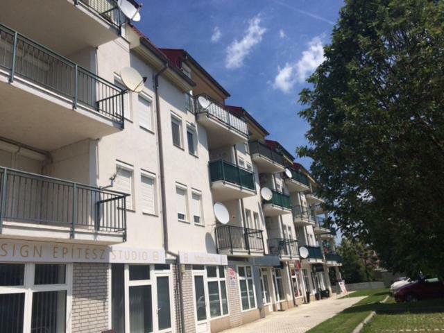 Rehab Apartment Хевиз Экстерьер фото